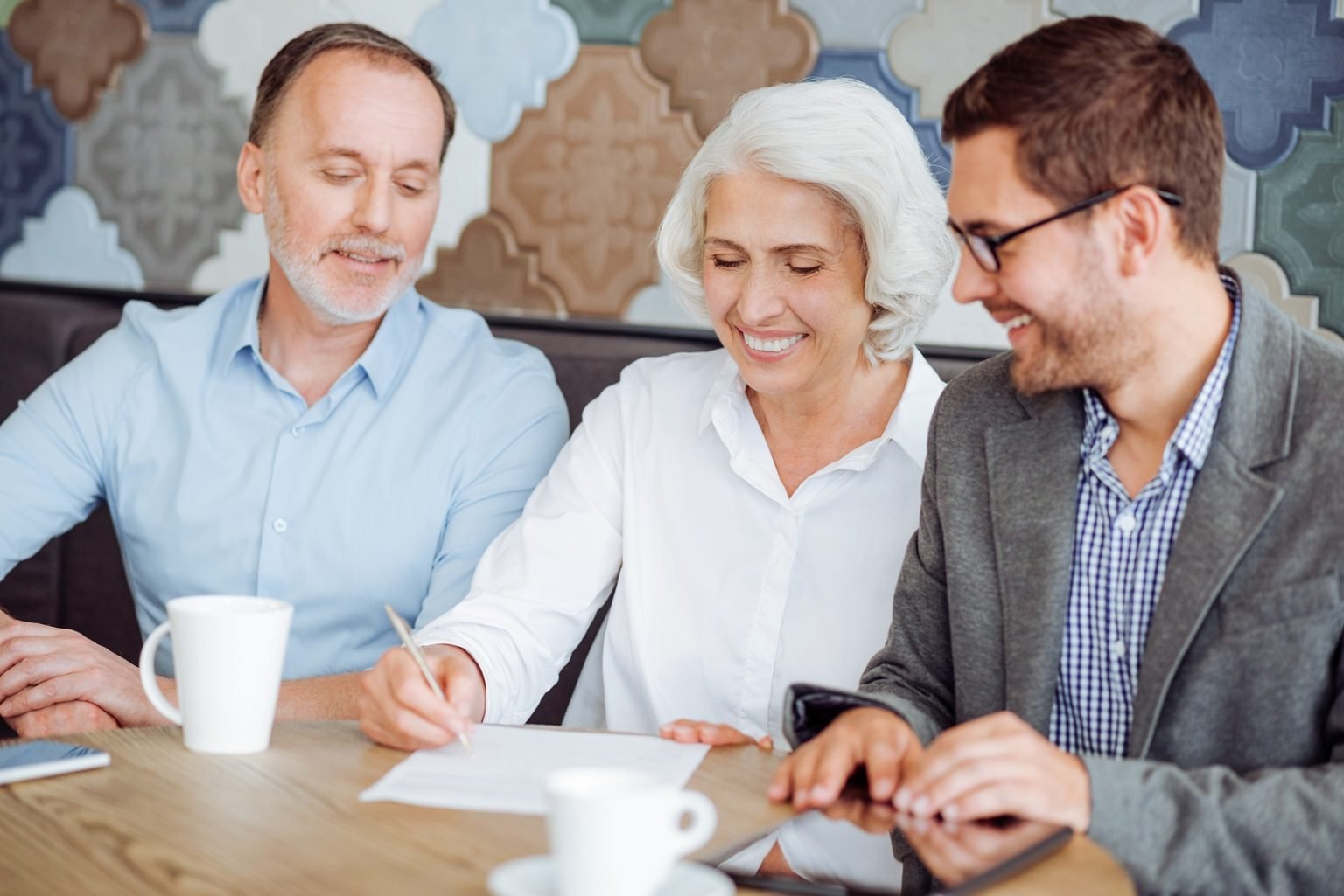 man selling final expense insurance to couple United